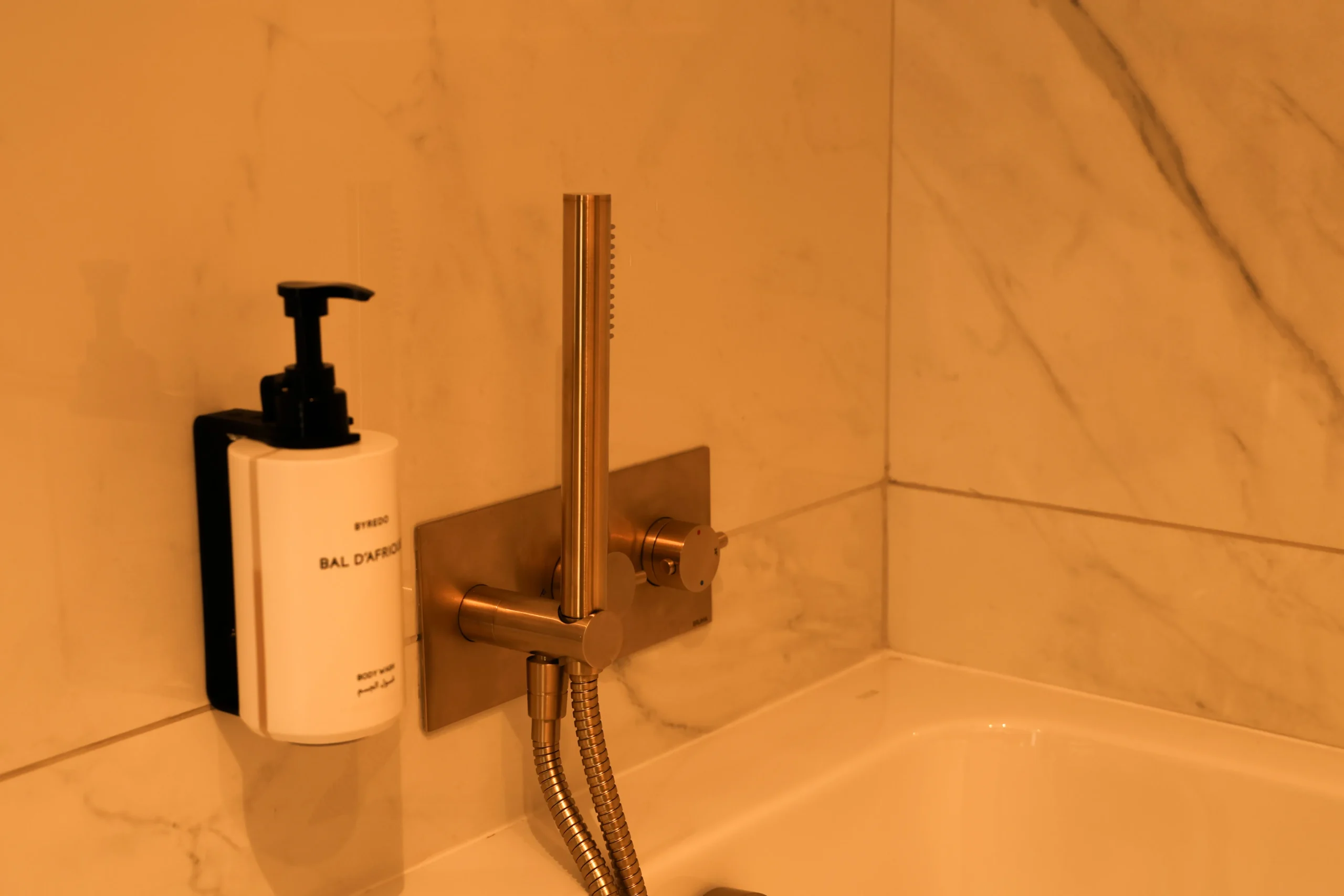 hotel-img